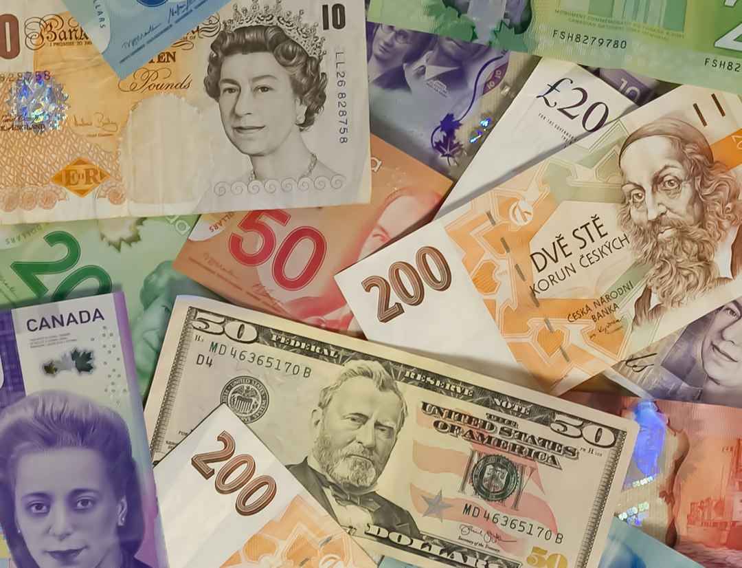 تحلیل بازار فارکس: ۲۶ شهریور ۱۴۰۵ — تصمیم نرخ بهره BoE و دادههای آمریکا